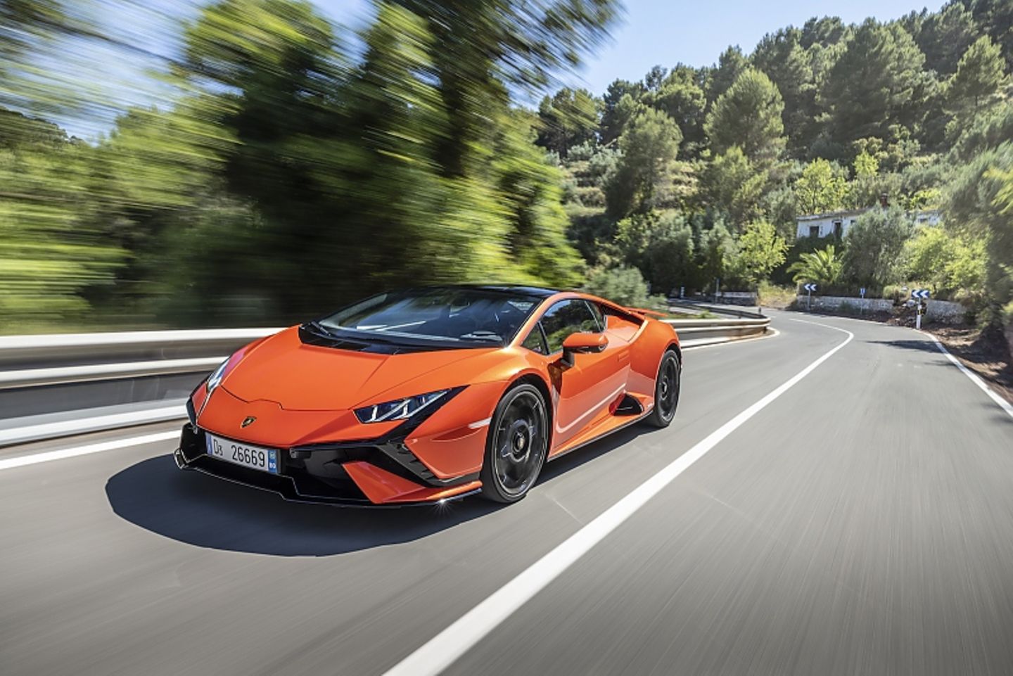 Lamborghini Huracan Tecnica 2022