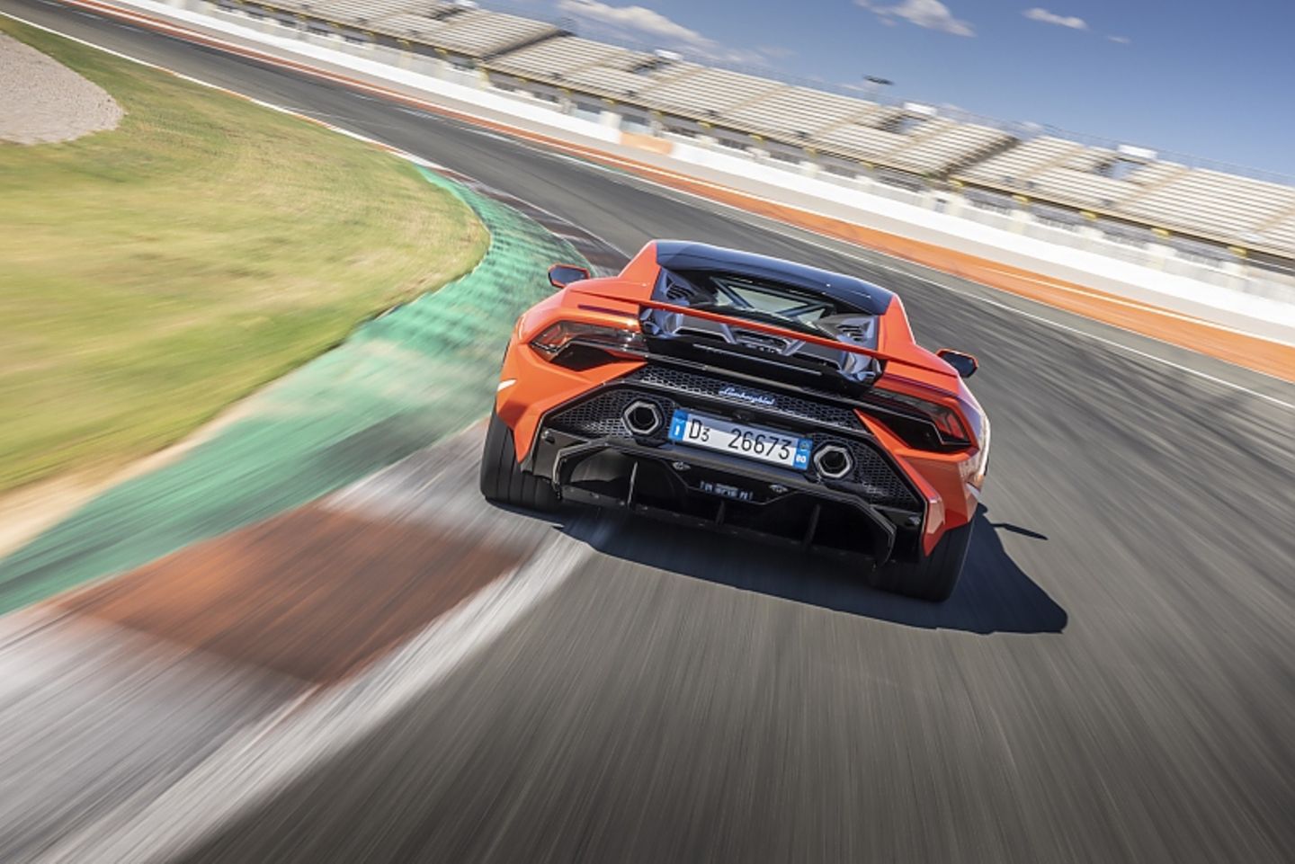 Lamborghini Huracan Tecnica 2022