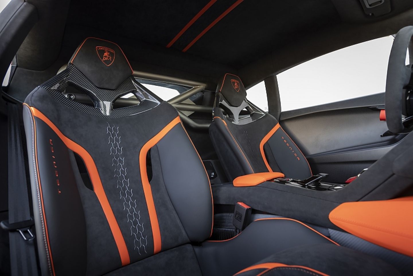 Lamborghini Huracan Tecnica 2022