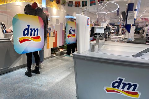 Drogeriemarkt dm bekommt neue Kassen