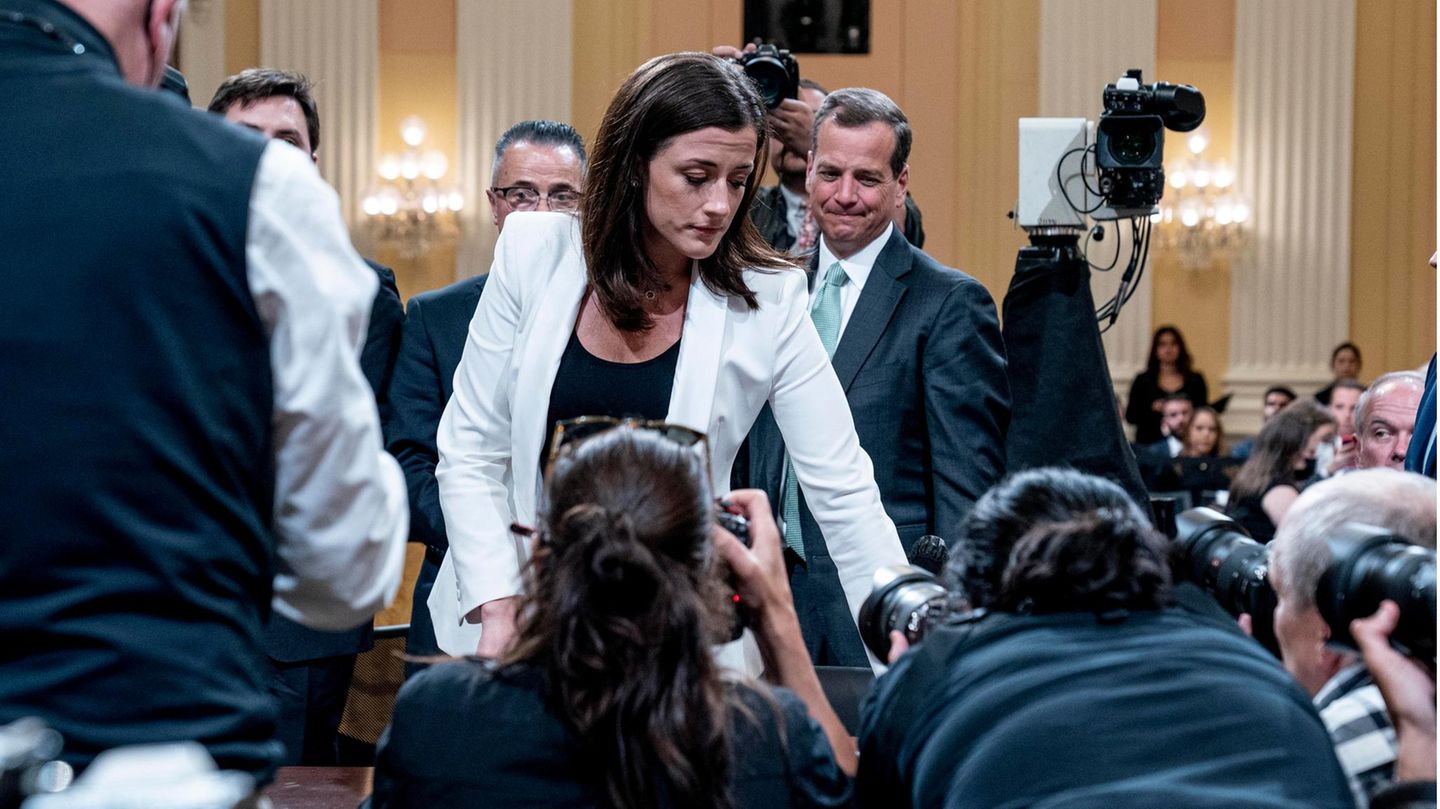 Capitol storm: ex-employee burdens Donald Trump and his team