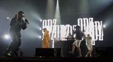 Das schwedische HipHop-Trio ODZ zerlegt zum Abschluss des Festival-Montags die "Countdown Stage"