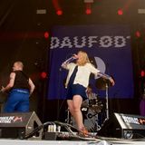 Heavy Metal aus Norwegen: Annika Værdel Homme, die wahrscheinlich coolste Schwer-Metall-Sängerin der Welt und Frontfrau der Band Daufødt