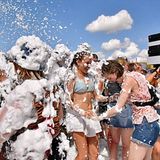 Eine Tradition beim Festival, die viele in vollen Zügen genießen