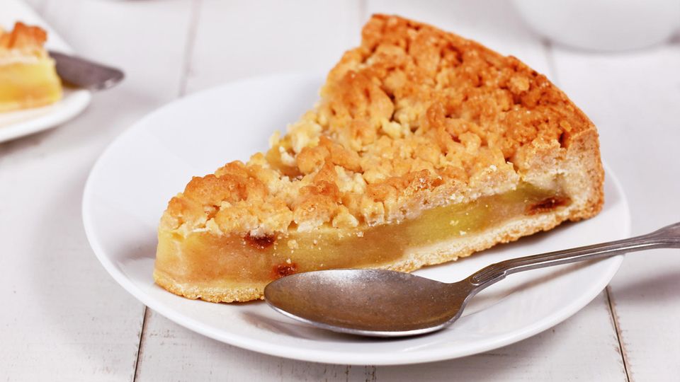 Schnelles und leckeres Rezept: Apfelkuchen mit nur vier Zutaten