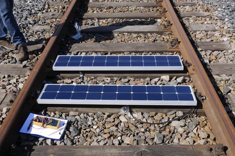 Solarzellen bei der Deutschen Bahn