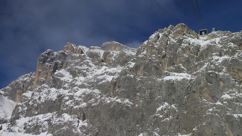Dolomiten, Italien: Am Bergmassiv Marmolata hat sich ein großer Gletscherbrocken gelöst