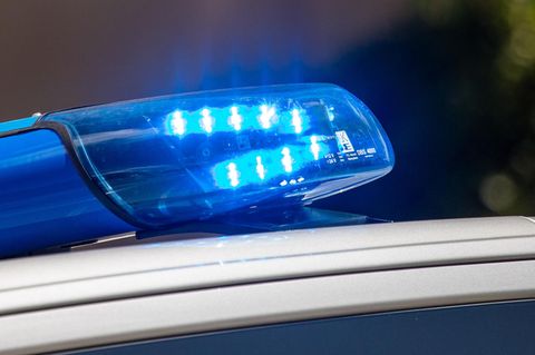 Thüringen: Die Polizei in Hermsdorf meldet einen tödlichen Geisterfahrer-Unfall auf der A38 (Symbolbild)