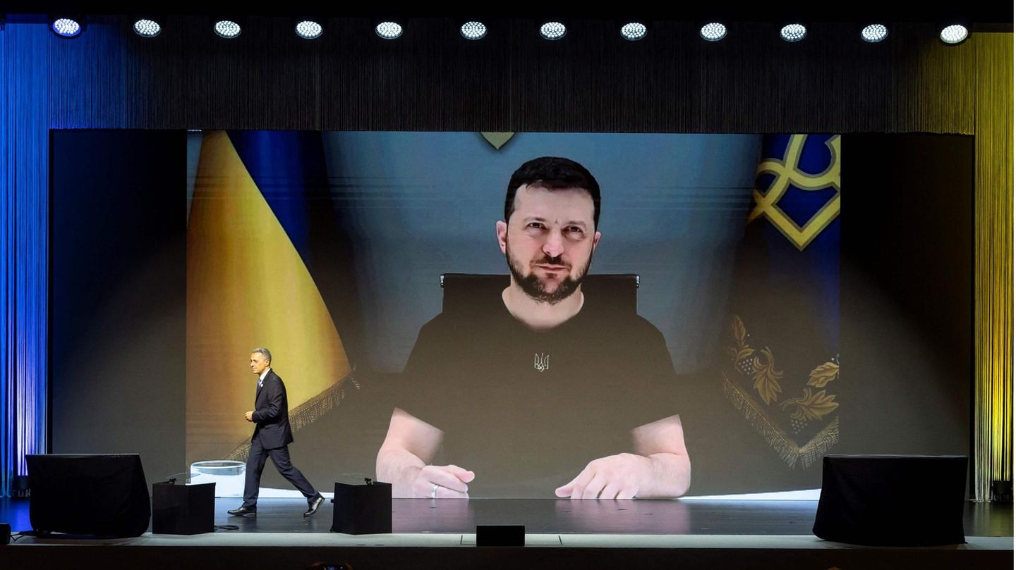 War in Ukraine: “Task of the entire democratic world”: Zelenskyj asks for help with reconstruction