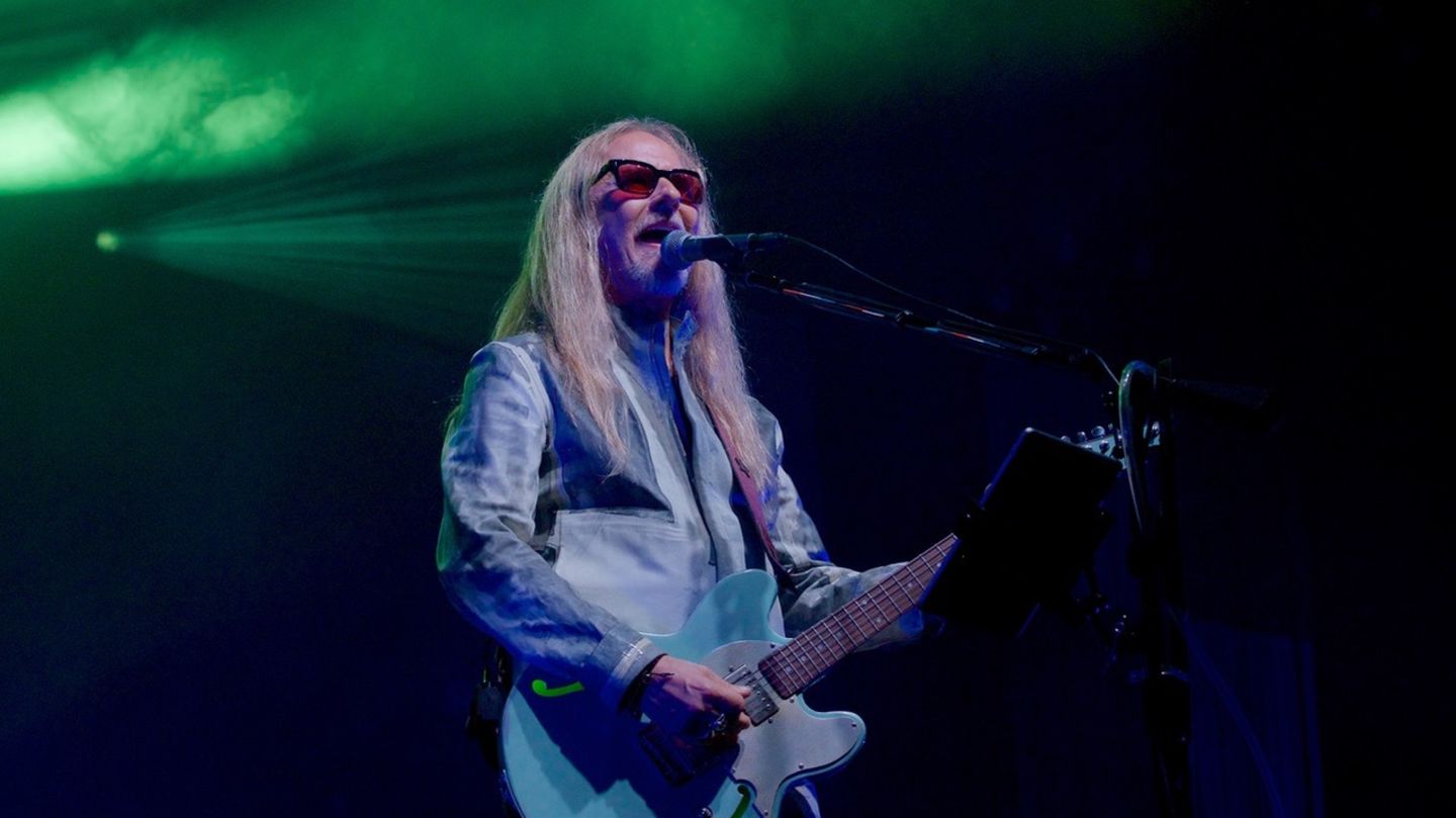Der ehemalige Frontmann von Alice in Chains – Jerry Cantrell – aus den USA auf der Hauptbühne