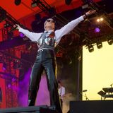 Die dänische Pop-Diva Drew Sycamore gibt das erste Konzert auf der "Orange Stage" seit drei Jahren