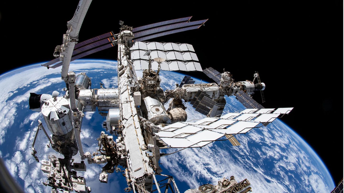 Blick auf die Internationale Raumstation (ISS) 