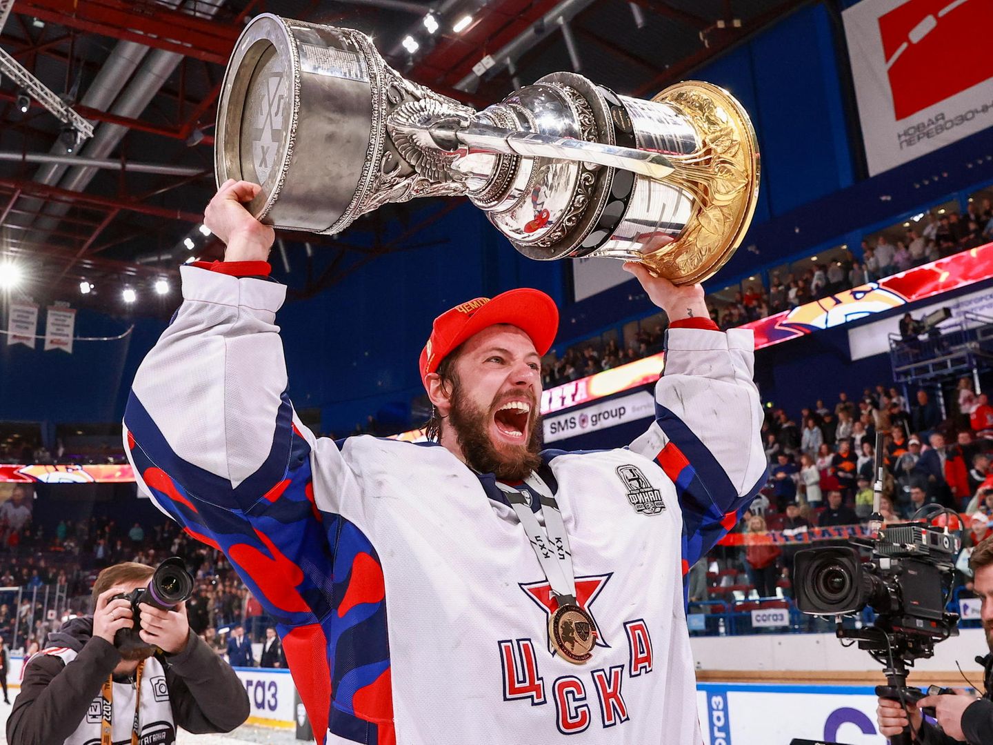Iwan Fedotow Hockey-Star will in den USA spielen und landet in der Armee STERN.de