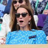 Sie zieht die Stirn kraus, spitzt die Lippen, schnappt nach Luft, ist offensichtlich gefangen im Match. Da achtet niemand mehr auf Prinz William, der neben ihr sitzt.