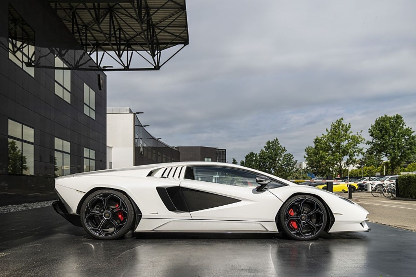 Lamborghini Countach LPI 800-4