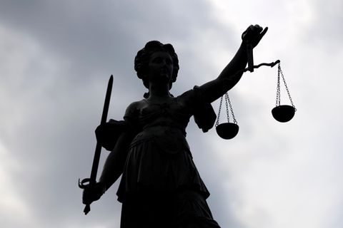 Statue der Justitia (Symbolbild)