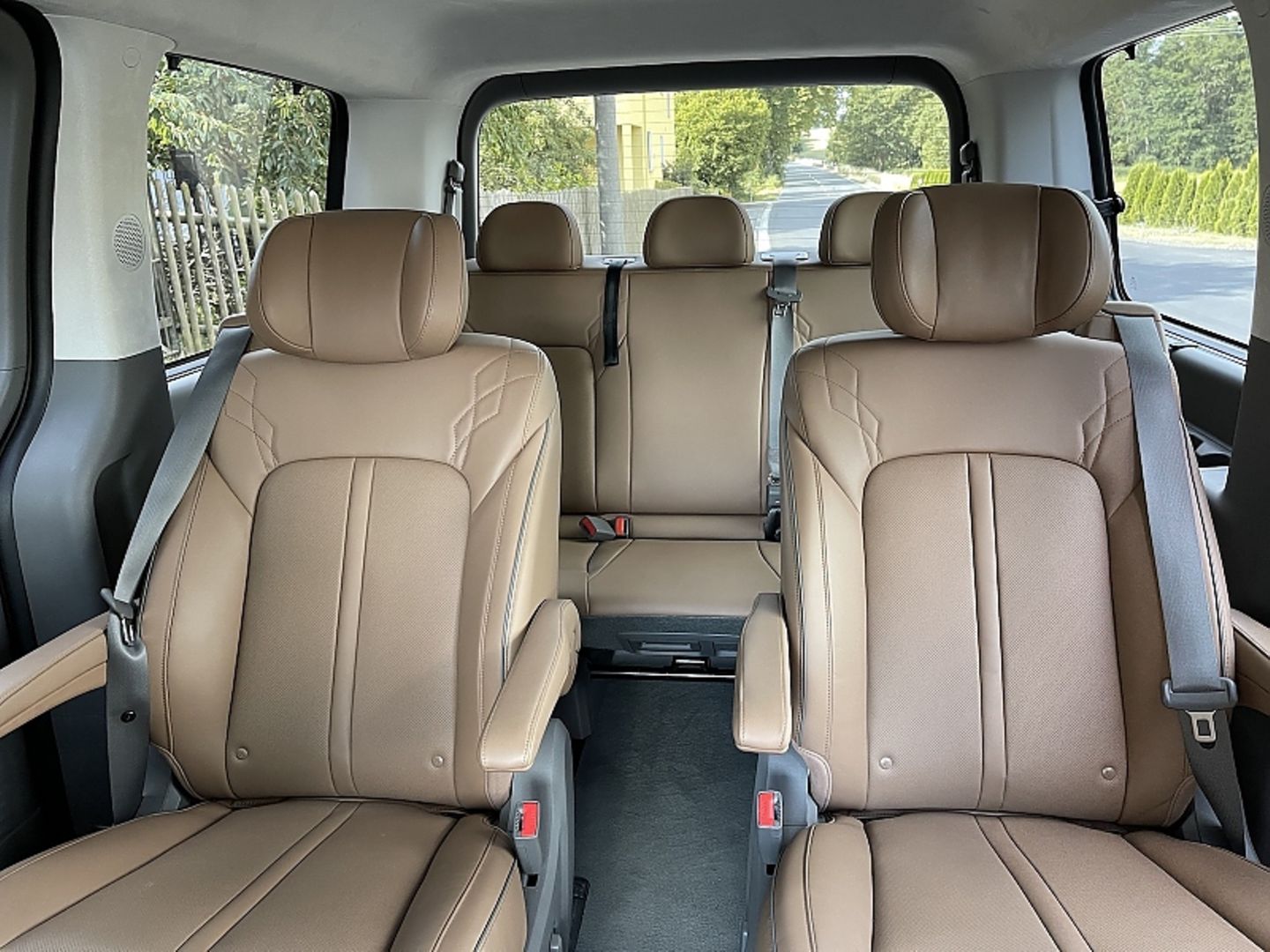 Hyundai Staria 2.2 CRDi 4WD Signature