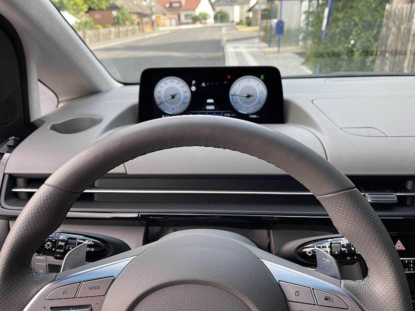 Hyundai Staria 2.2 CRDi 4WD Signature