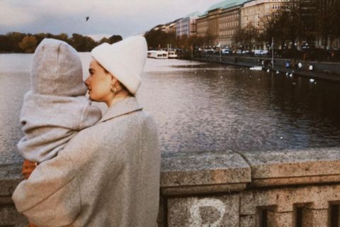 Jana Huhn mit Sohn