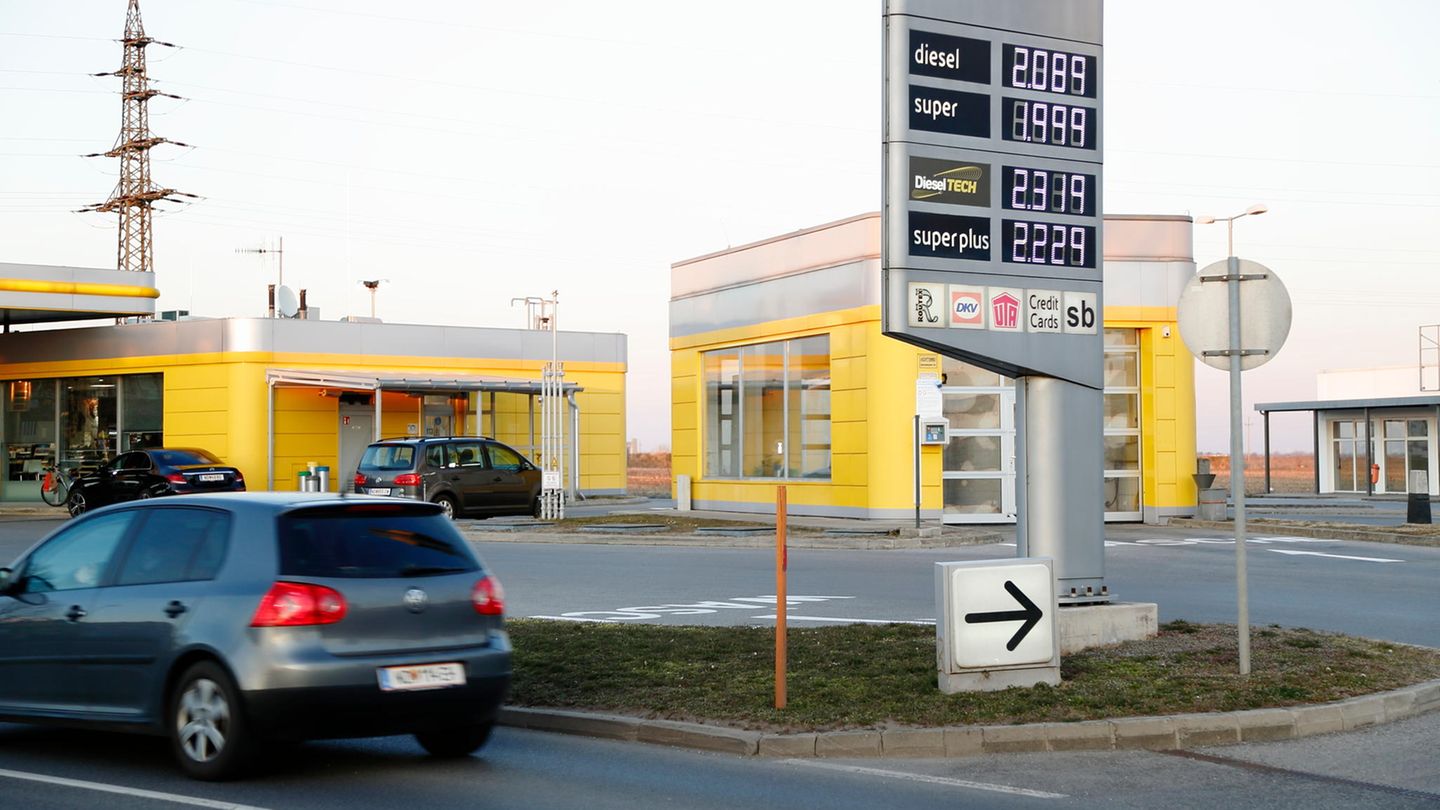 In Österreich wird Diesel und Benzin nicht nur teurer – anscheinend gibt es auch Versorgungsengpässe.