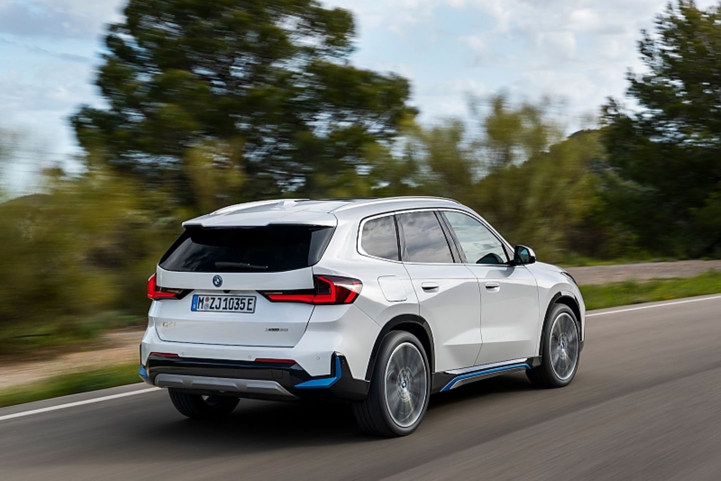 BMW X1 / iX1