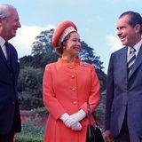 Der Konservative Edward Heath kommt 1970 nach einer gewonnen Wahl ins Amt des Premierministers. Der Veteran aus dem Zweiten Weltkrieg empfängt im Oktober desselben Jahres die Königin und US-Präsident Richard Nixon in Chequers, dem offiziellen Landsitz des Premierministers. Eine Wiederwahl erreicht Heath nicht.