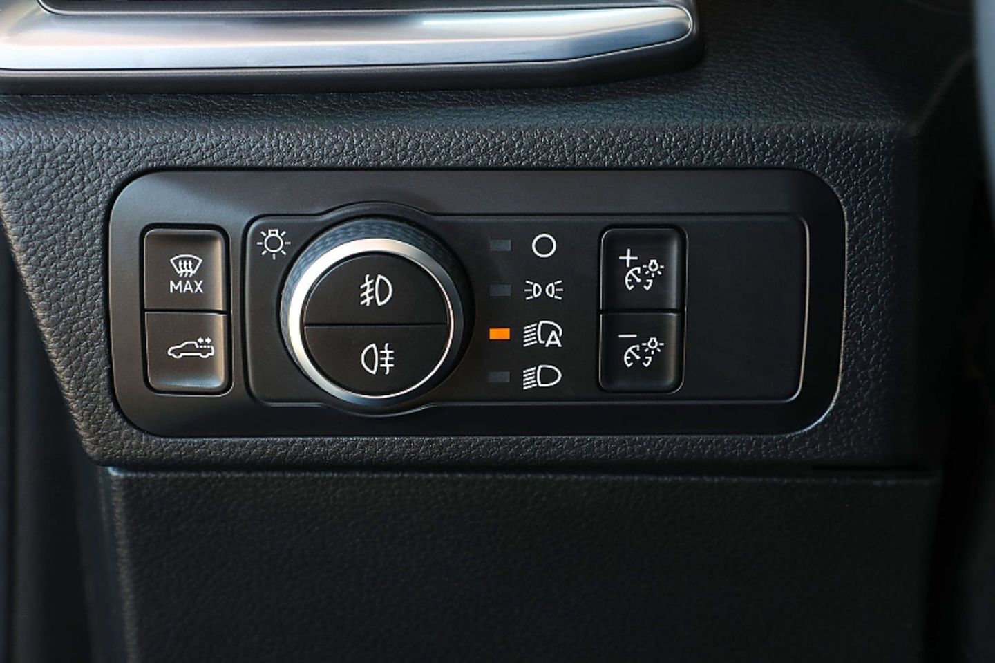 VW Amarok 2023
