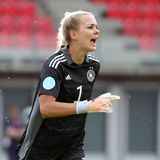 Merle Frohms (Torhütterin, Eintracht Frankfurt, 27 Jahre alt): Genießt bei der Bundestrainerin den Vorzug vor Almuth Schult als Nummer 1. Wechselt nach der EM nach Wolfsburg, um dort ihre Rivalin zu ersetzen. Gilt als elegante, mitspielende Torhüterin.