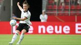 Marina Hegering (Innenverteidigerin, VfL Wolfsburg, 32): Spitzname "Maschina". Ist die Abwehrchefin und Älteste im Team, fehlte zuletzt aber oft verletzt. Zweikampfstark und routiniert. Spielt künftig in Wolfsburg und soll dort in zwei Jahren in den Trainerstab wechseln.