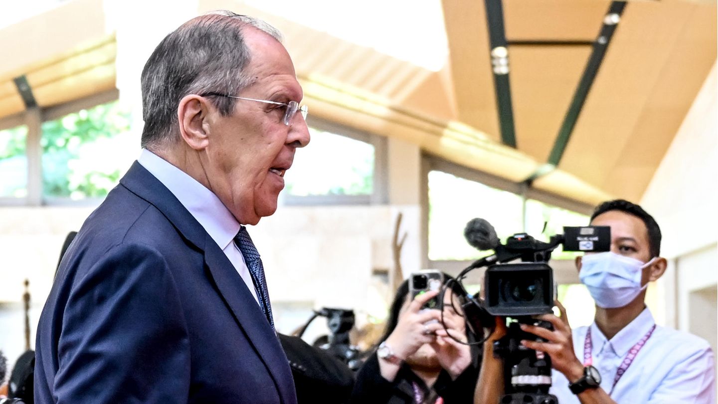 Der russische Außenmister Sergej Lawrow beim G20-Gipfel der Außenministerinnen und -Außenminister in Indonesien