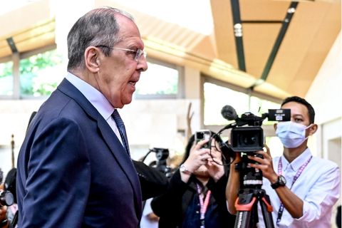 Der russische Außenmister Sergej Lawrow beim G20-Gipfel der Außenministerinnen und -Außenminister in Indonesien