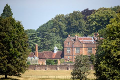 Chequers liegt in der Nähe von Ellesborough in Buckinghamshire und ist der offizielle Landsitz des Premierministers