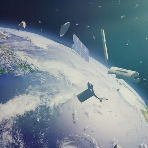 Immer mehr Satelliten führen bislang zu immer mehr Müll.
