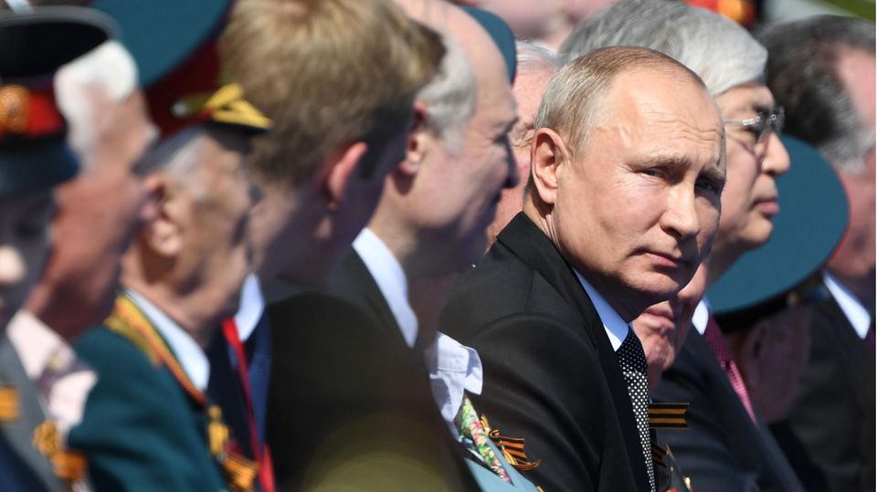 "Die halbe Welt unterstützt Russland“ – Militärexperte Ralph Thiee im Interview zum Ukraine-Krieg