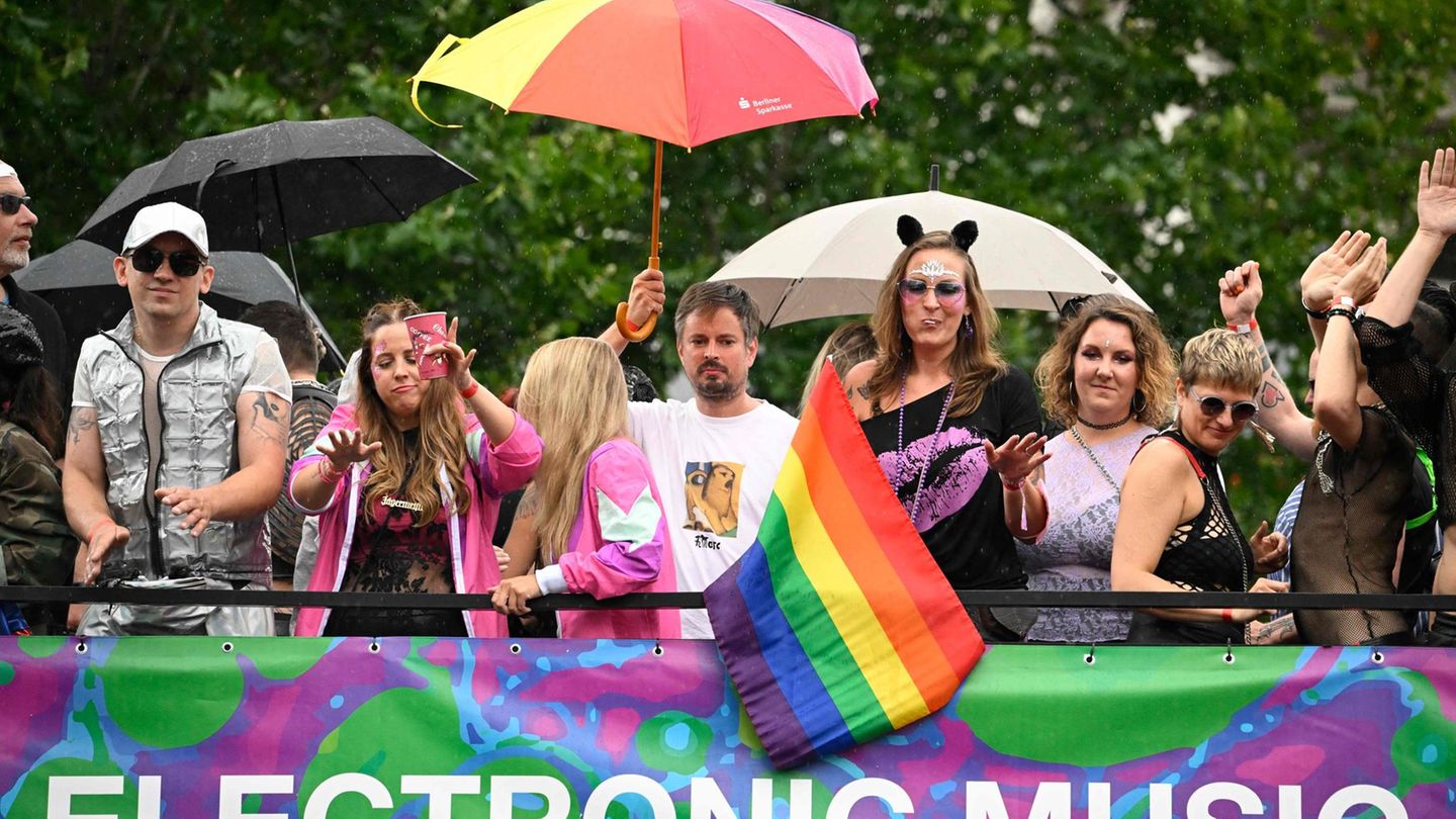 Menschen auf der Loveparade