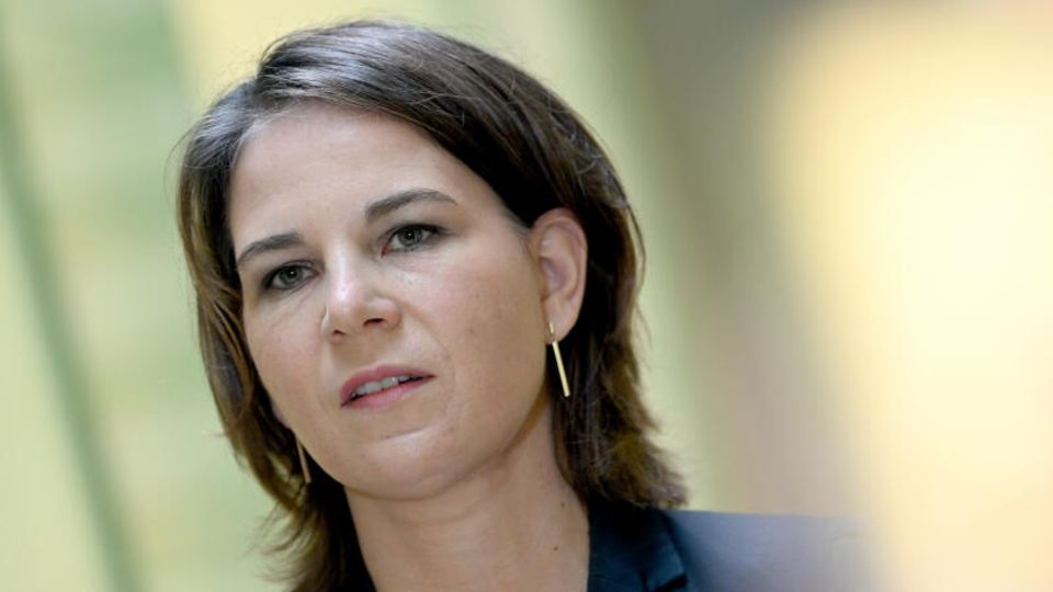 Annalena Baerbock sieht in Wladimir Putin keinen Menschen, mit dem man verhandeln kann 