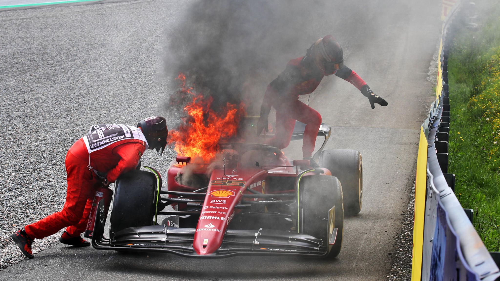 Formel 1 Österreich Leclerc gewinnt, Schumi punktet, Ferrari brennt STERN.de