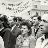 Demonstranten fordern, die Tore von Palästina für die Geflüchteten zu öffnen.