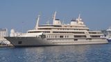 Die Jacht "Al Said" im Hafen von Maskat im Oman
