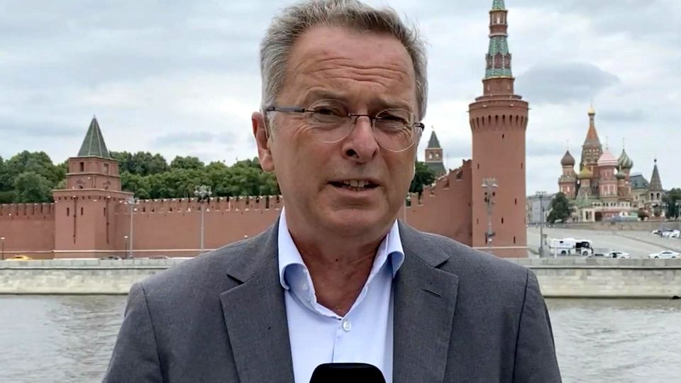Bericht aus Moskau: Reporter über mögliche Waffenlieferungen aus dem Iran