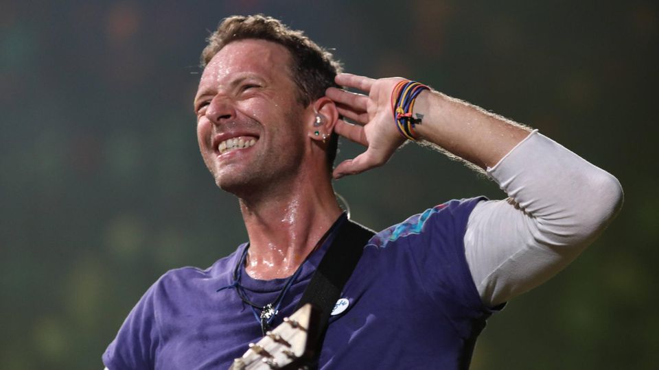 Coldplay-Frontmann Chris Martin bei einem Konzert