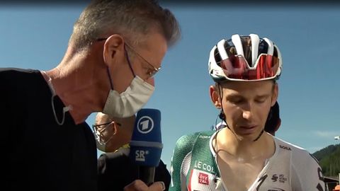 Lennard Kämna lässt ARD-Reporter Michael Antwerpes auflaufen