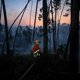 Feuerwehrmann im Morgengrauen