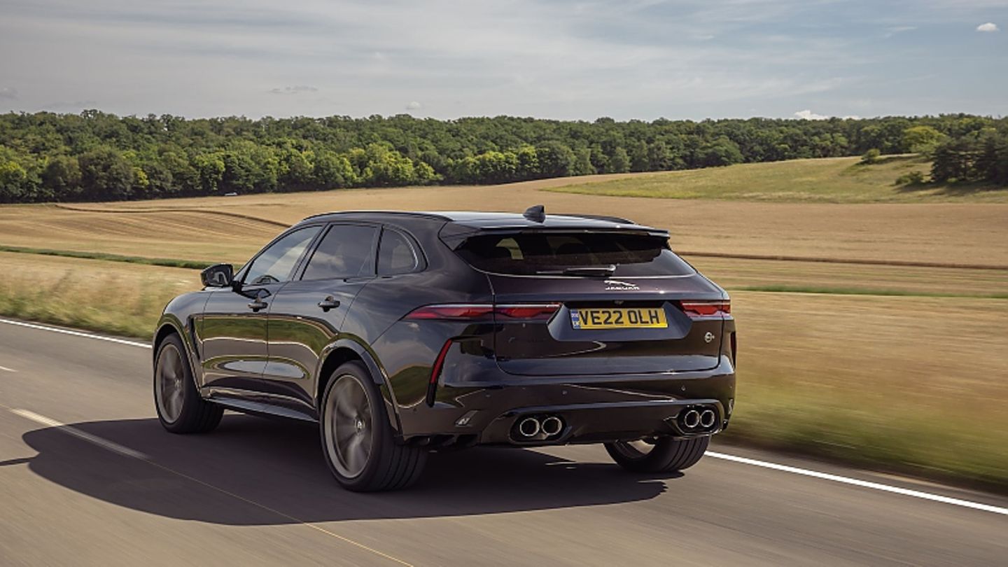 Driving report Jaguar F-Pace: play of colors |  STERN.de