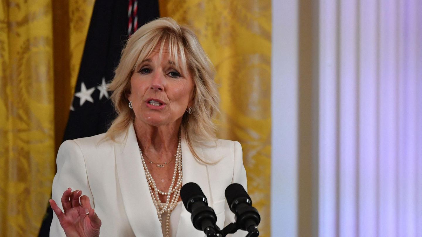 Jill Biden bei einer Rede