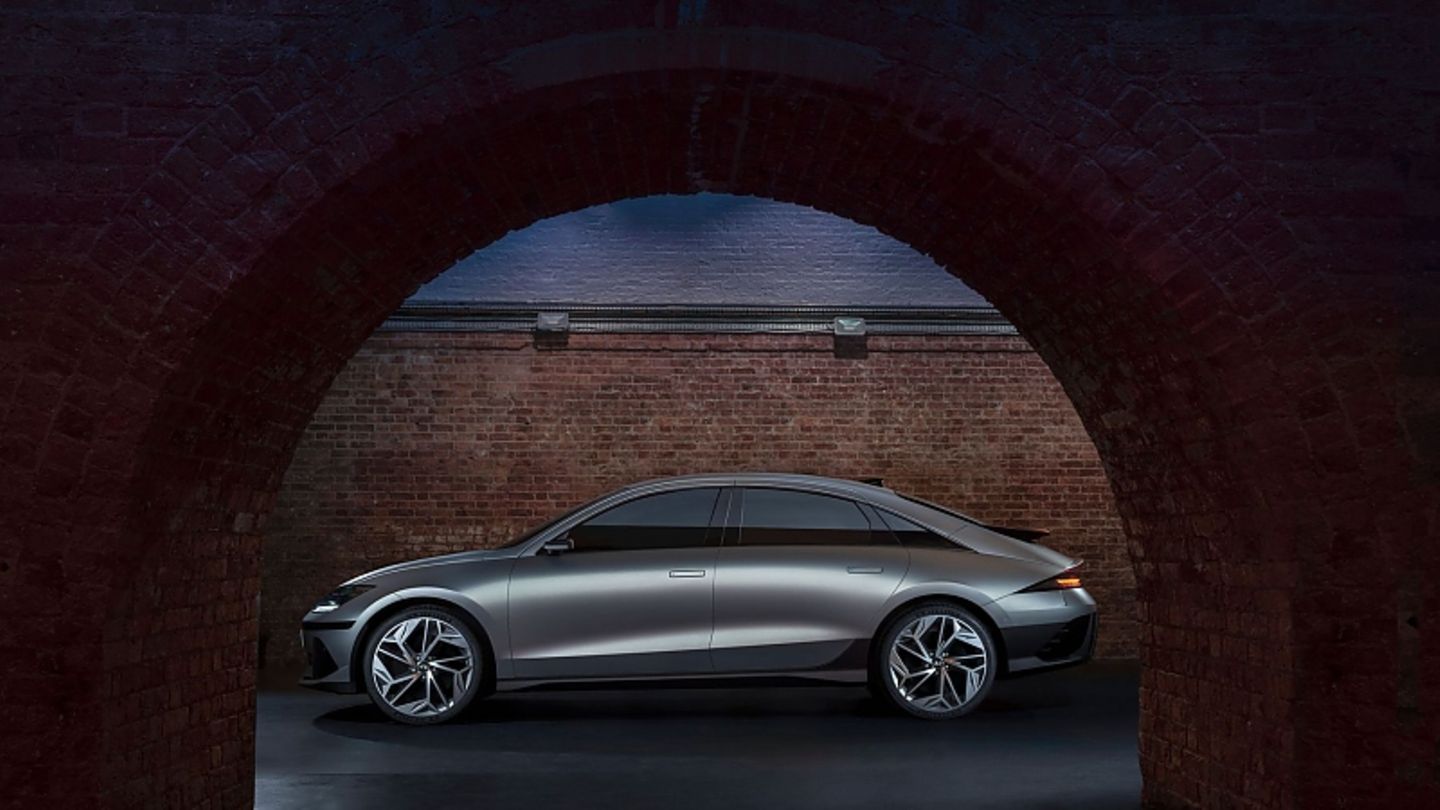 New Hyundai Ioniq 6: power of aerodynamics