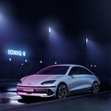 Interessierte Kundinnen und Kunden können bereits Angebotsanfragen für den Hyundai Ioniq 6 abgeben. Die Limousine steht aber noch nicht zum Verkauf.