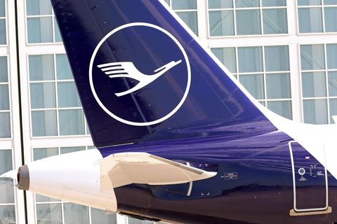 Heckleitwerk eines Lufthansa Jets