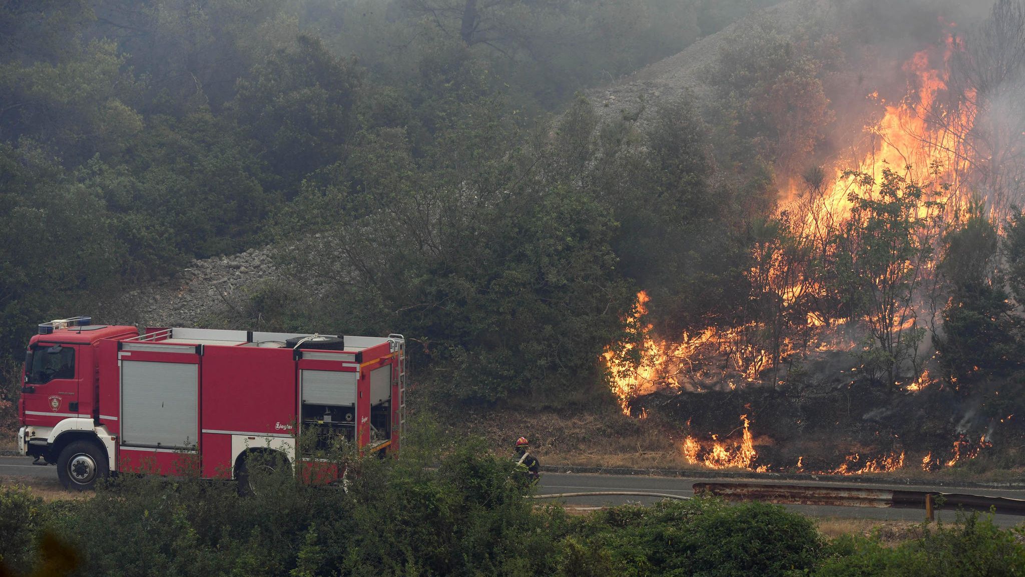 Kroatien: Waldbrand in Urlaubsregion – Bewohner per Boote evakuiert |  STERN.de