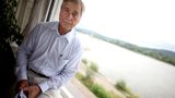 2008: Der ehemalige Bundeswirtschaftsminister Wolfgang Clement riet vor der hessischem Landtagswahl Anfang 2008 indirekt von der Wahl der SPD ab. Auslöser waren die energiepolitischen Vorschläge von Landesparteichefin Andrea Ypsilanti. Die zuständige Landesschiedskommission von Nordrhein-Westfalen beschloss im Juli Clements Parteiausschluss. Der frühere Ministerpräsident des Landes legte dagegen Berufung ein, verließ die SPD aber schließlich von sich aus.